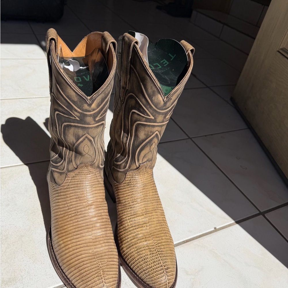 Tecovas Tan Brown Lizard-Textured Leather Cowboy Boots